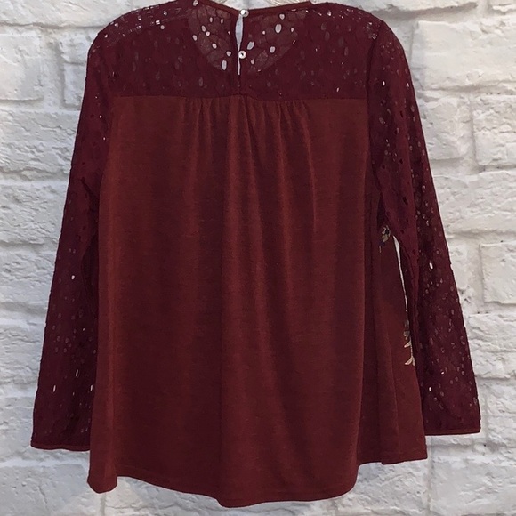 NWT Entro top with stitching - Picture 2 of 8